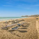Amazing In Τορεβιέχα